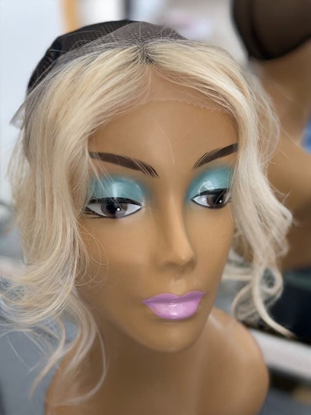 Mesa Partiala pentru Contouring Blond Suvitat Mesa Partiala pentru Contouring Blond Suvitat