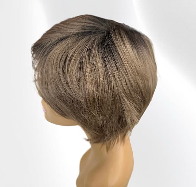 Peruca Beauty Brown Peruca Beauty Brown