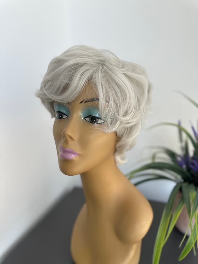 Peruca Lady Light Grey Peruca Lady Light Grey